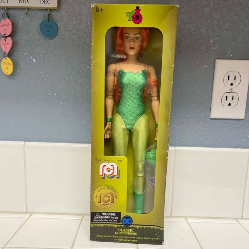 DC Poison Ivy action figure